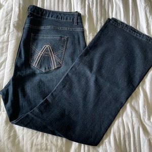 Avenue Woman’s Jeans Bootcut 18A indigo